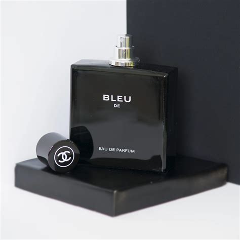 dua blue fragrance.